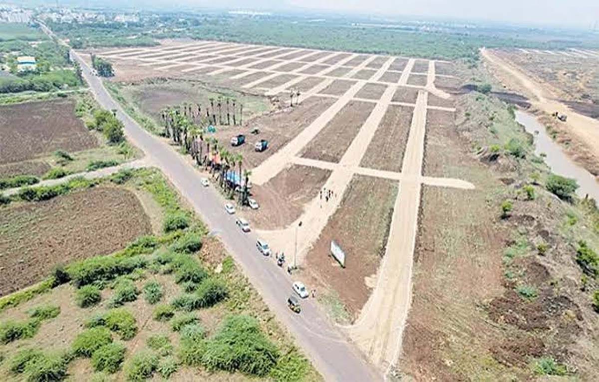 అమరావతి రాజధాని గ్రామాల్లో గజం భూమి ధరలు 40 శాతం పెరుగుదల