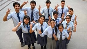 NEET, JEE అడ్మిషన్లలో బోర్డు పరీక్ష మార్కులకు వెయిటేజీ ప్రతిపాదన తెలిపే చిత్రం