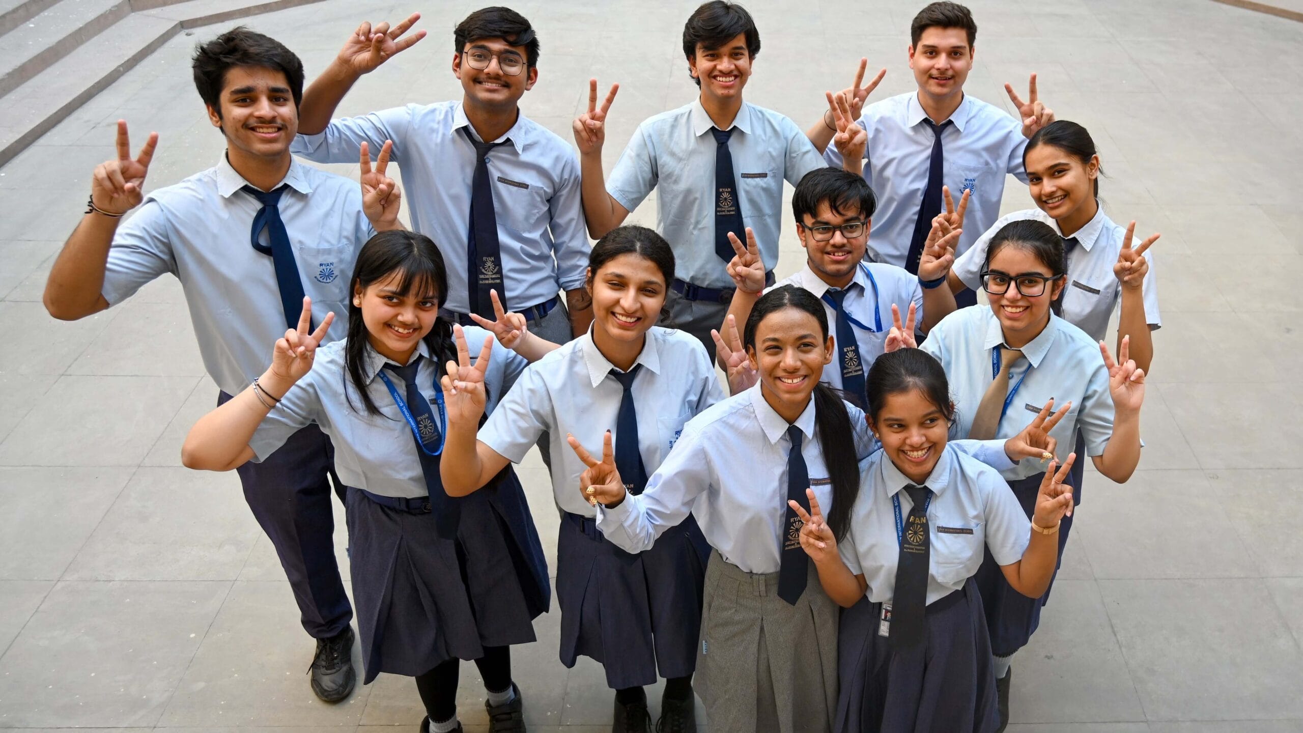 NEET, JEE అడ్మిషన్లలో బోర్డు పరీక్ష మార్కులకు వెయిటేజీ ప్రతిపాదన తెలిపే చిత్రం