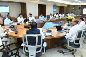 ఏపీ కేబినెట్‌లో ఒకేసారి 33 కీలక నిర్ణయాలు